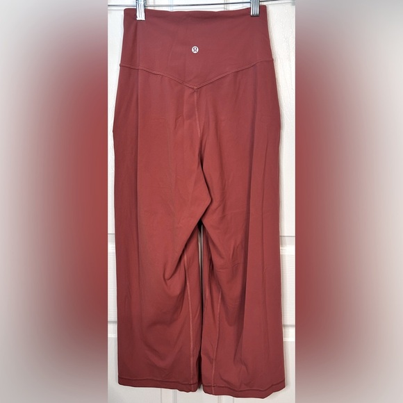 Lululemon Align Wide Leg Crop 23"- Soft Cranberry/ Size 4 - Picture 6 of 9